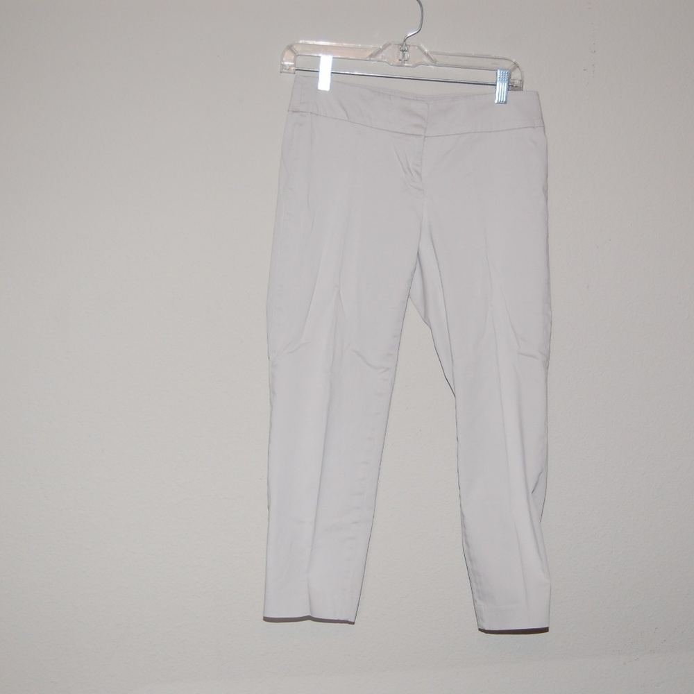 BUNDLE 3 for $15 Loft Marissa Fit Capri pants